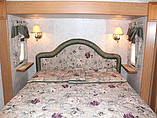 2006 Keystone Montana Photo #27