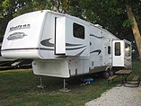 06 Keystone Montana Mountaineer