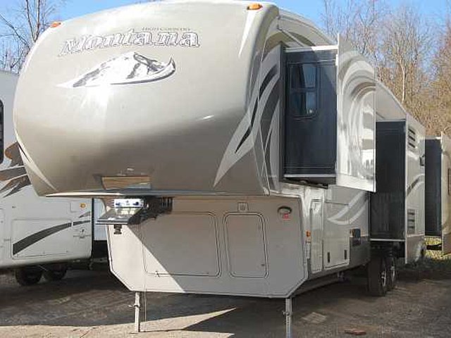 2013 Keystone Montana High Country Photo