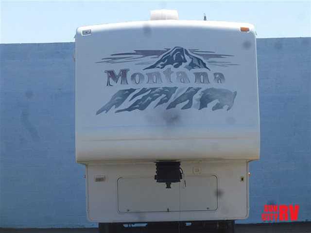 2005 Keystone Montana Photo