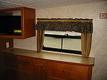 2006 Keystone Montana Mountaineer Photo #11