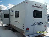 2004 Keystone Montana Photo #4