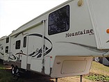 2005 Keystone Montana Mountaineer Photo #2