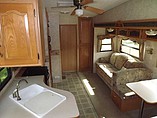 2005 Keystone Montana Mountaineer Photo #8