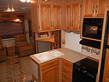 2005 Keystone Montana Photo #12