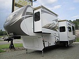 13 Keystone Montana Mountaineer