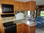 2009 Keystone Mountaineer Photo #14