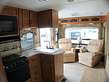 2009 Keystone Mountaineer Photo #7