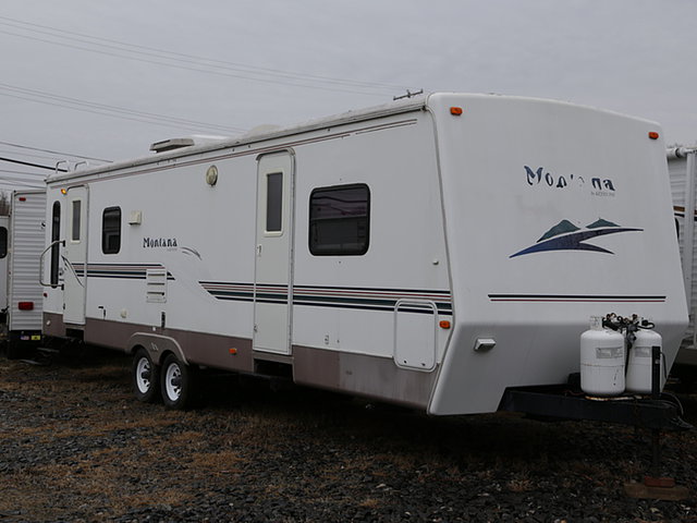2002 Keystone Montana Photo