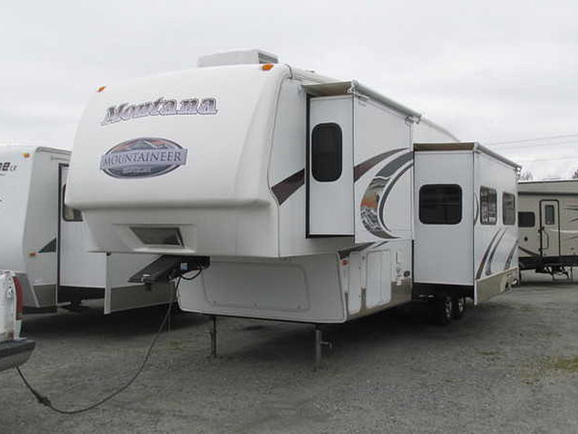 2008 Keystone Montana Mountaineer Photo