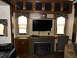 2015 Keystone Mountaineer Photo #8