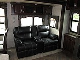2015 Keystone Mountaineer Photo #7