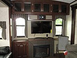 2015 Keystone Mountaineer Photo #9