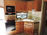 2005 Keystone Mountaineer Photo #16