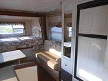 2005 Keystone Outback Photo #8