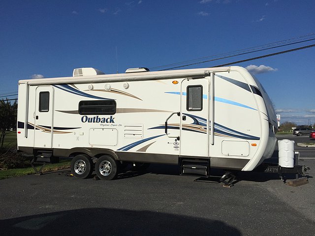 2011 Keystone Outback Photo