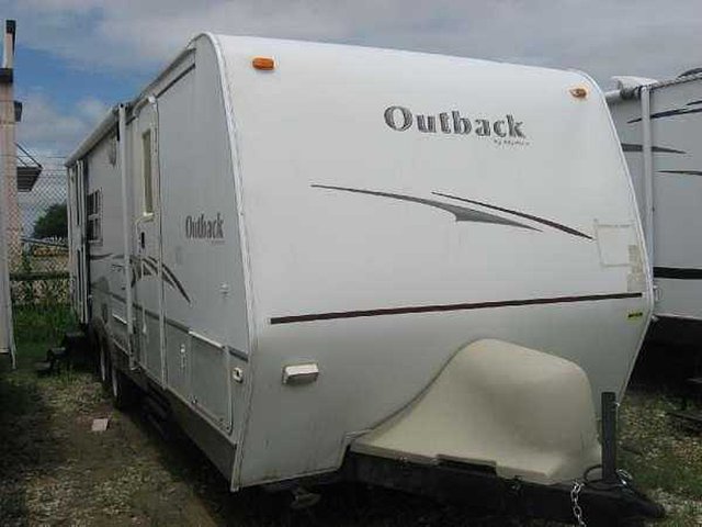 2006 Keystone Outback Photo