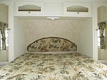2008 Keystone Outback Photo #11