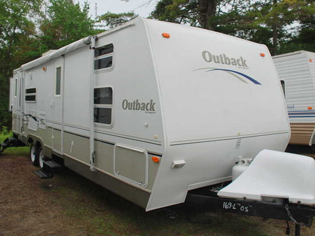2005 Keystone Outback Photo