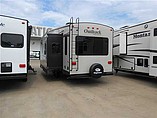 2015 Keystone Outback Photo #3