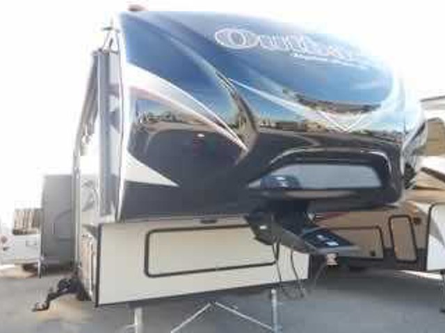 2015 Keystone Outback Photo