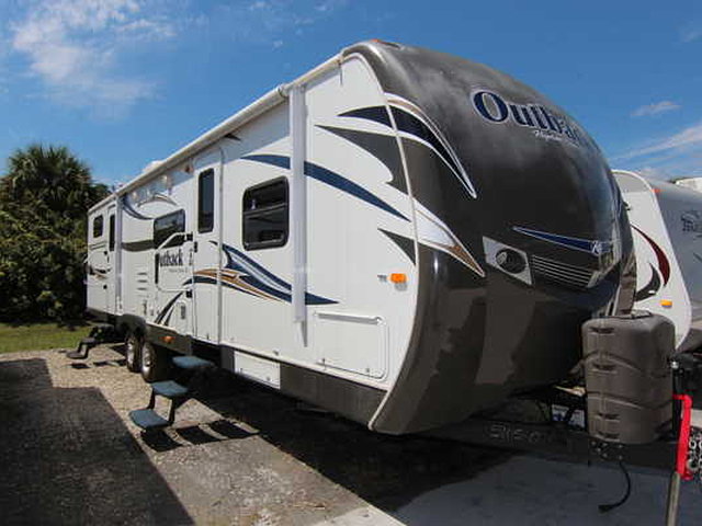 13 Keystone Outback