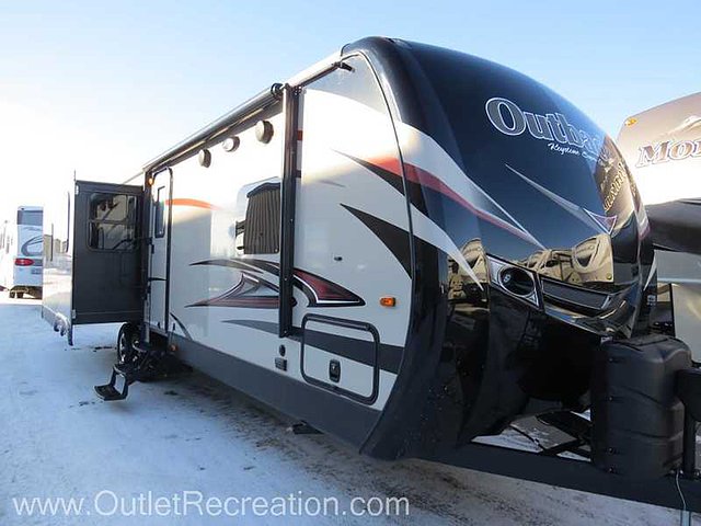 2015 Keystone Outback Photo