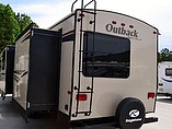 2016 Keystone Outback Photo #10