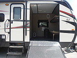 2016 Keystone Outback Photo #22
