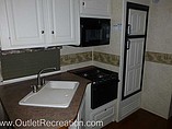 2005 Keystone Outback Sydney Photo #7