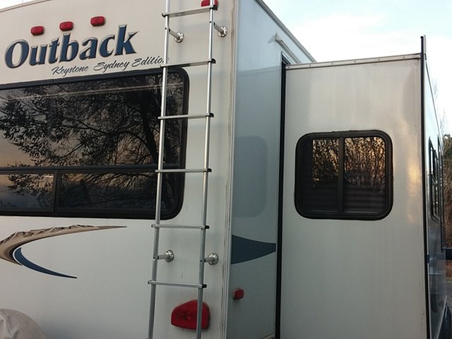 2011 Keystone Outback Sydney Photo