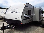 2015 Keystone Passport Grand Touring Photo #13