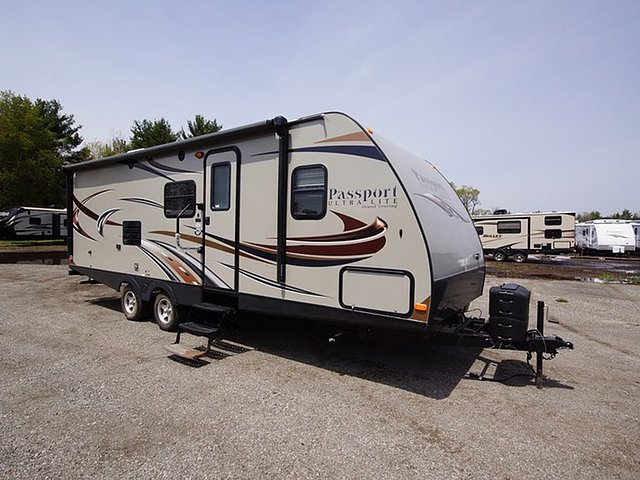 2014 Keystone Passport Grand Touring Photo