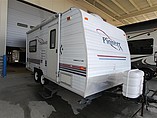 2004 Keystone Pioneer Photo #6