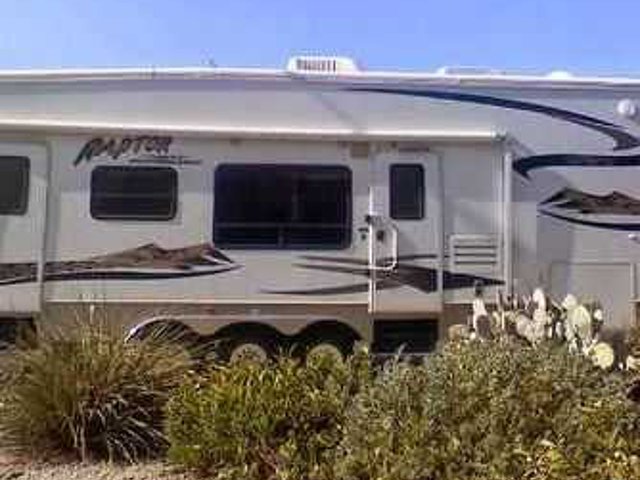 2006 Keystone Raptor Photo