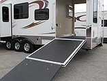 2010 Keystone Raptor Photo #19