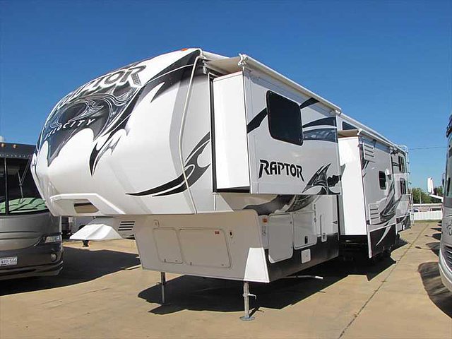 2012 Keystone Raptor Photo