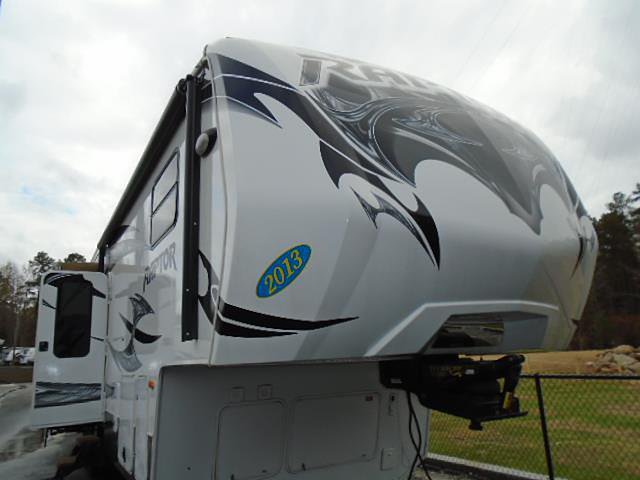 2013 Keystone Raptor Photo