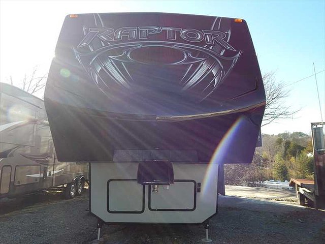 2015 Keystone Raptor Photo