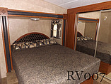 2011 Keystone Raptor Photo #4