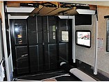 2016 Keystone Raptor Photo #15