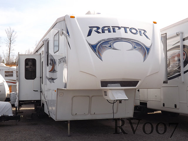 2011 Keystone Raptor Photo