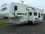 2005 Keystone Raptor Photo #2