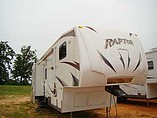 2010 Keystone Raptor Photo #2