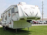 2010 Keystone Raptor Photo #2
