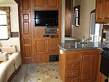 2010 Keystone Raptor Photo #25
