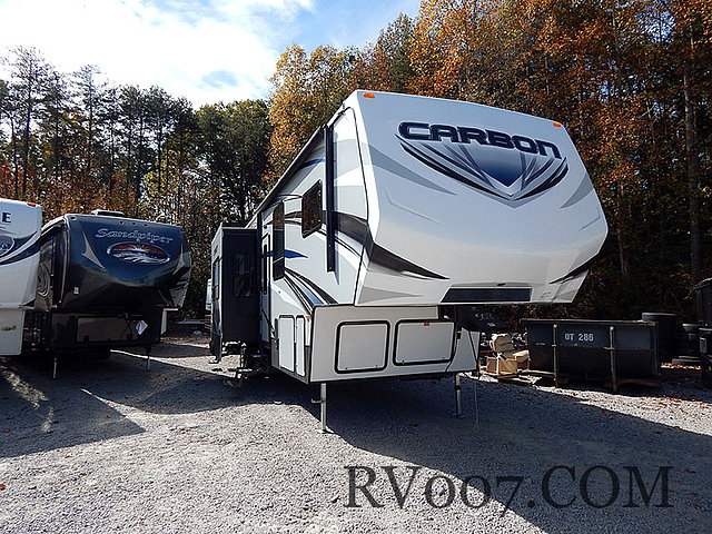 2015 Keystone Raptor Photo