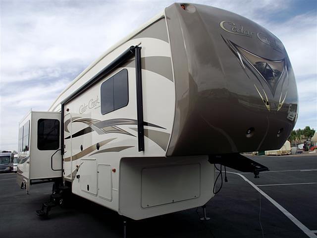 2015 Forest River Cedar Creek Photo