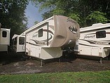 16 Forest River Cedar Creek Silverback