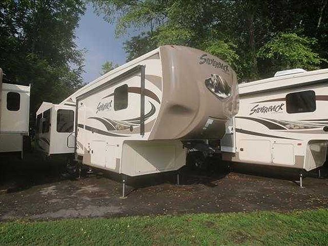 2016 Forest River Cedar Creek Silverback Photo